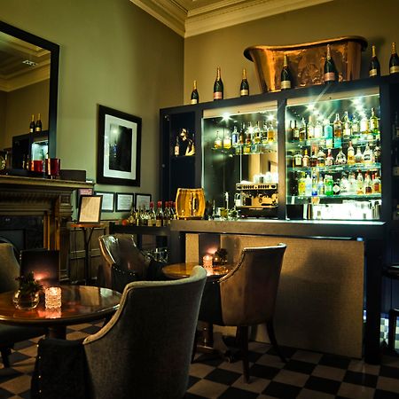 The Bonham Hotel Edinburgh Bagian luar foto The bar at the hotel