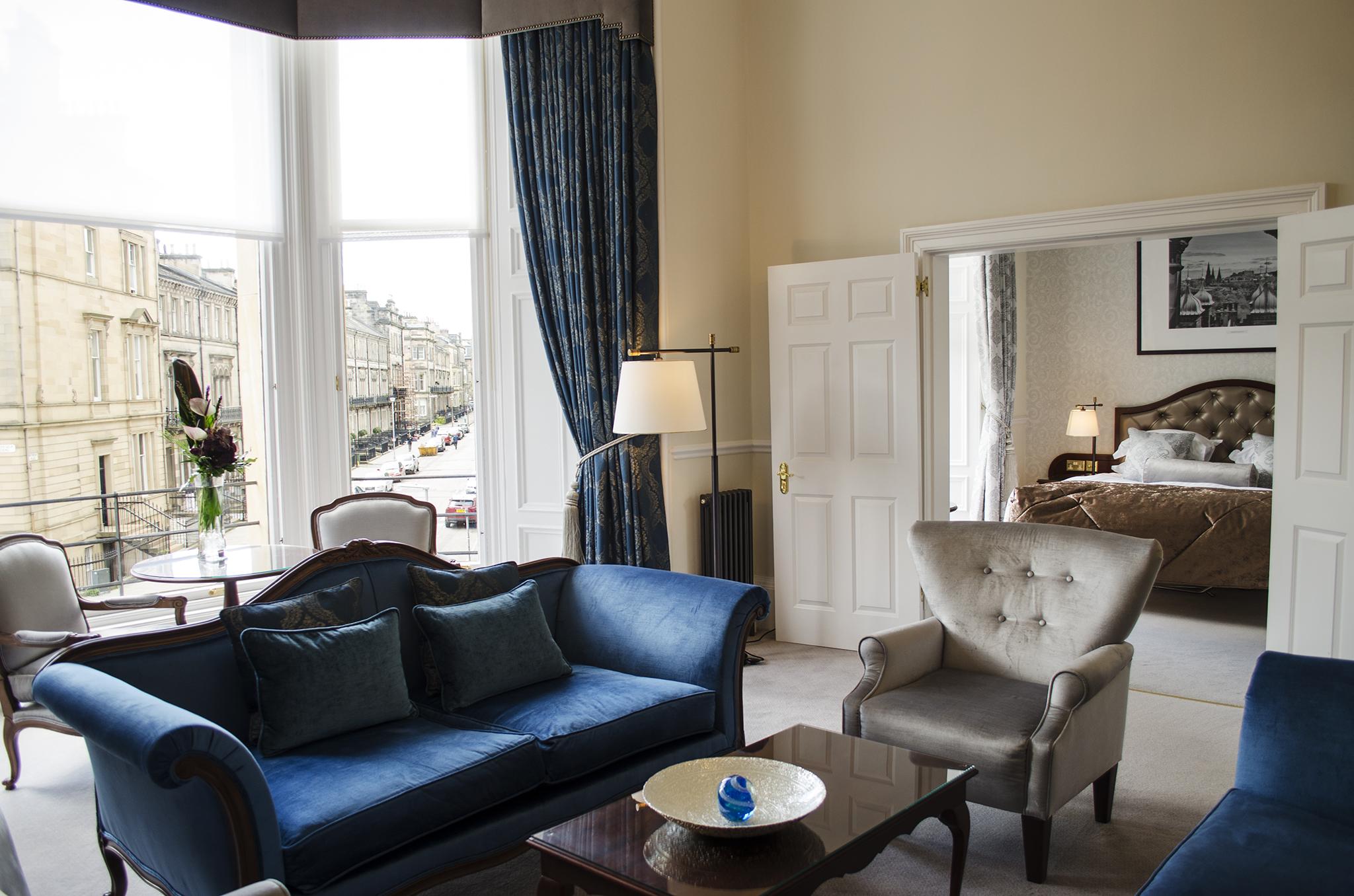 The Bonham Hotel Edinburgh Bagian luar foto A suite at the hotel
