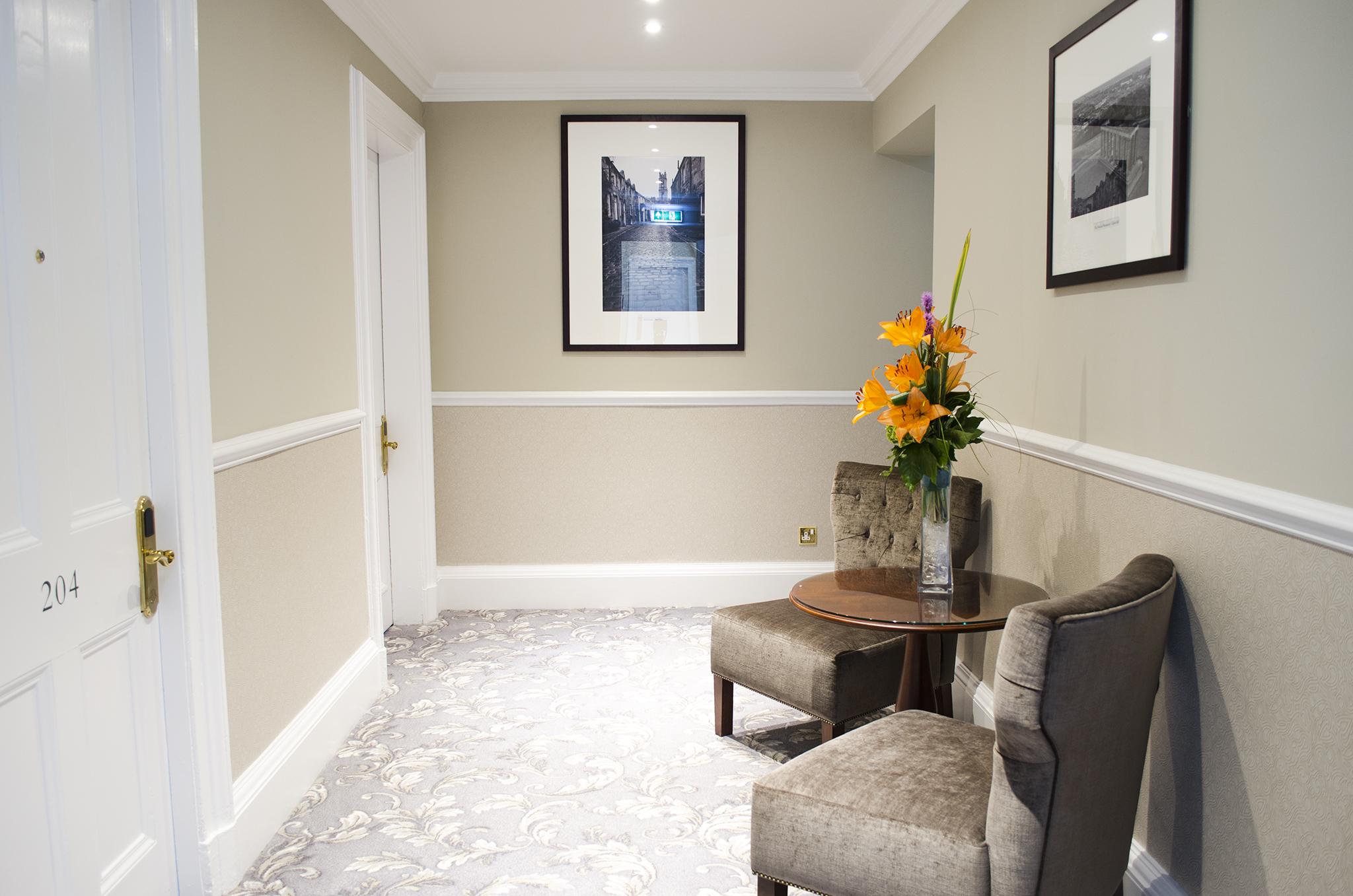 The Bonham Hotel Edinburgh Bagian luar foto A suite at the hotel